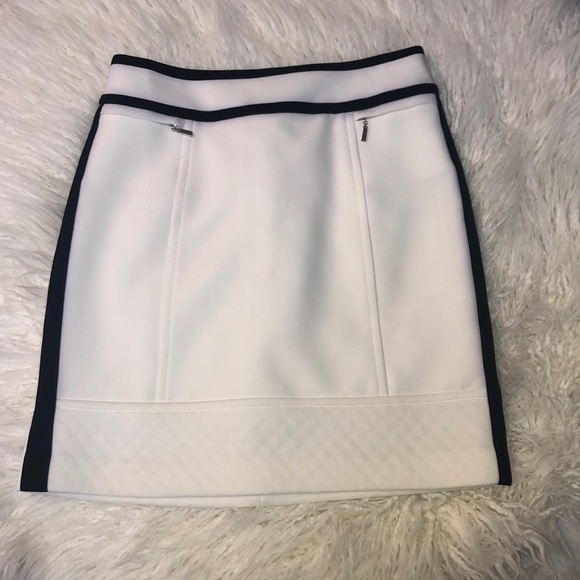 White House Black Market Dresses & Skirts - NWOT WHITE AND BLACK SKIRT FROM BHWM